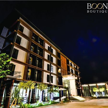 Boondara Boutique Hotel Нахон Паном Екстериор снимка