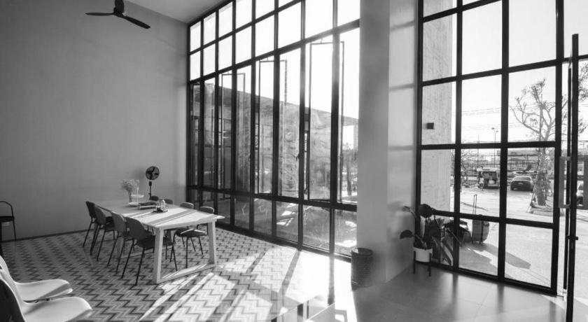 Boondara Boutique Hotel Нахон Паном Екстериор снимка