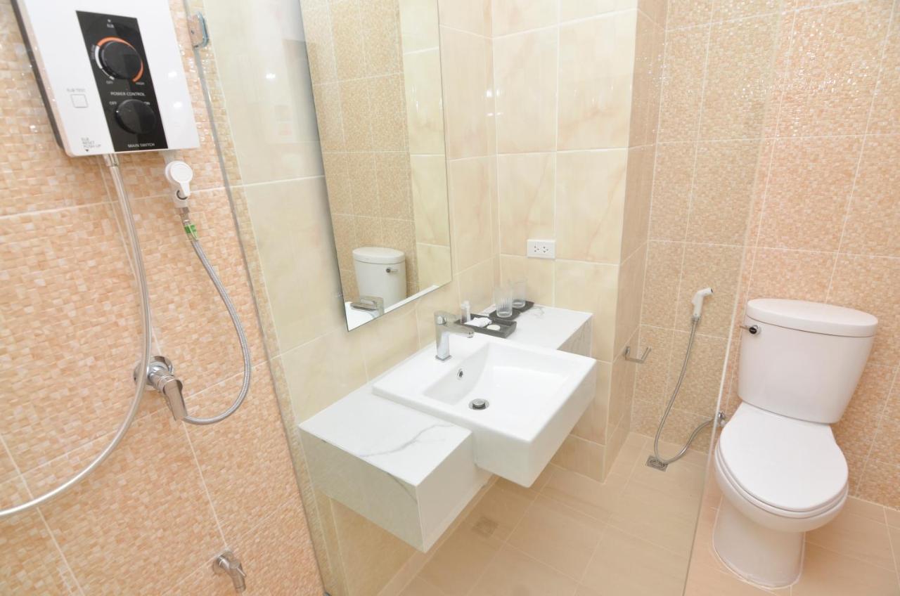 Boondara Boutique Hotel Нахон Паном Екстериор снимка